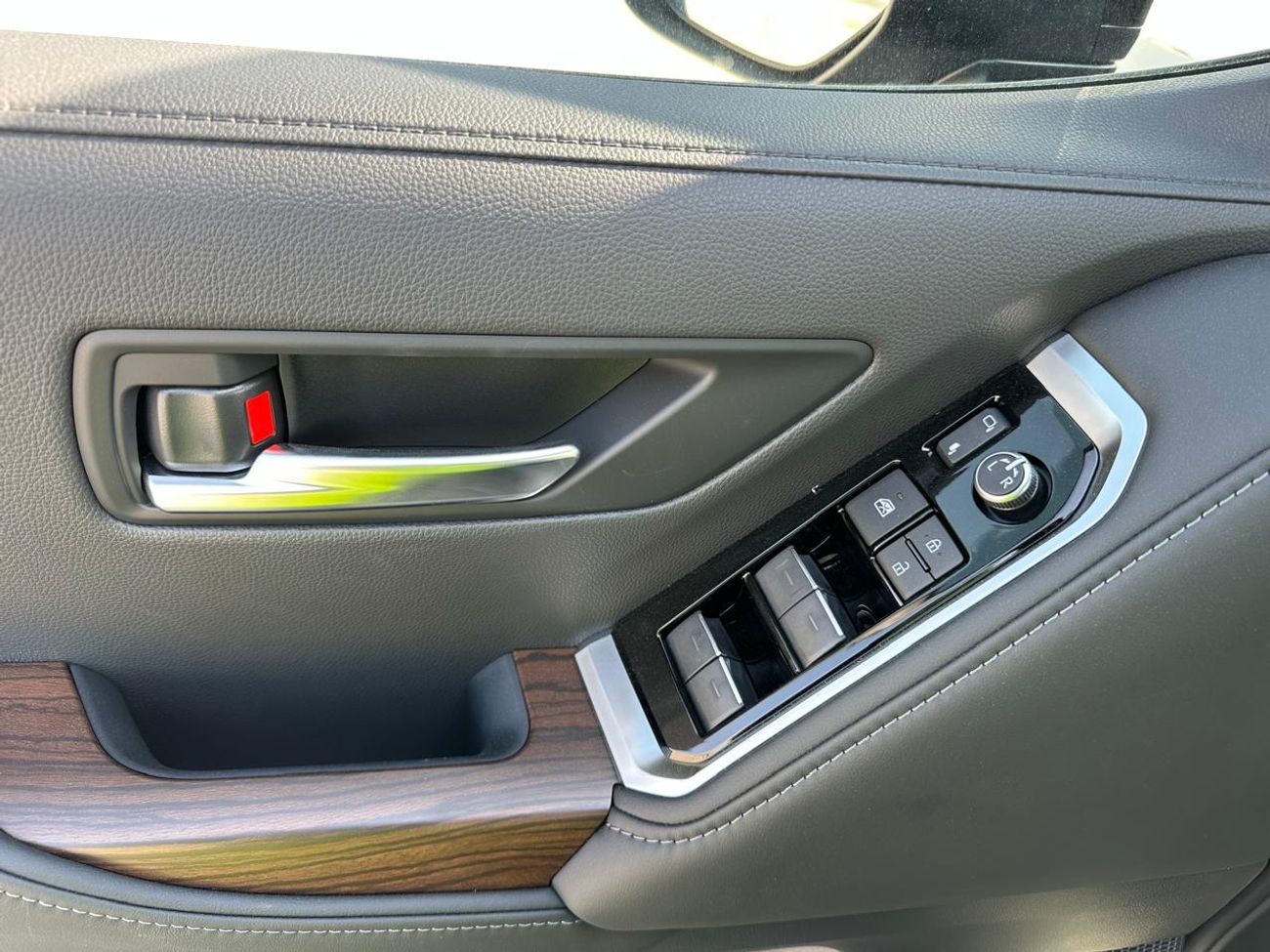 Toyota Land Cruiser GXR 3.5L TT FULL WITH RADAR