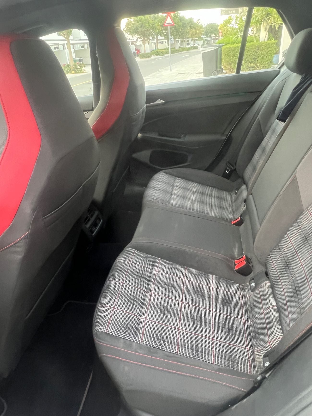 Volkswagen Golf GTI P1