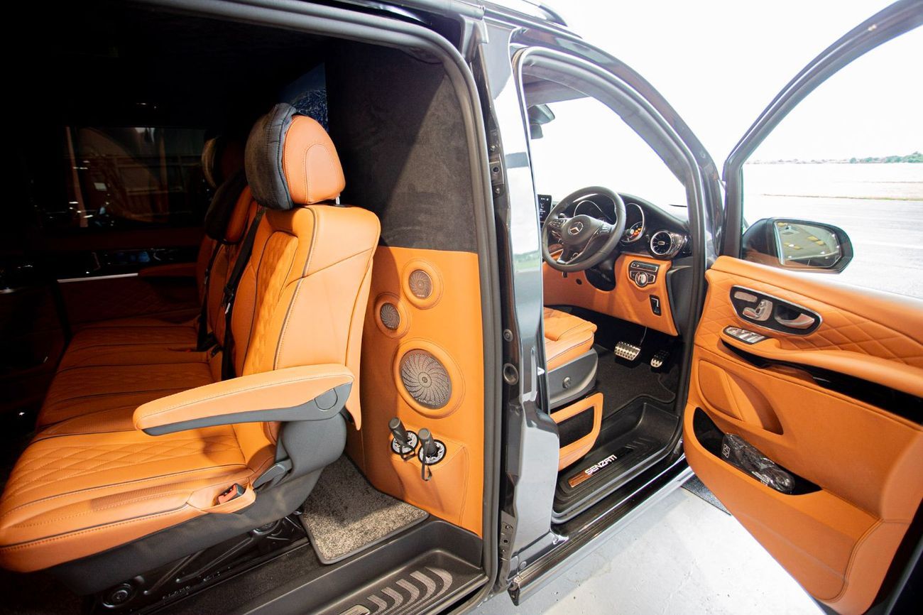 Mercedes-Benz V 300 Senzati GCC Luxury Interior. Mercedes-Benz Approved Conversion
