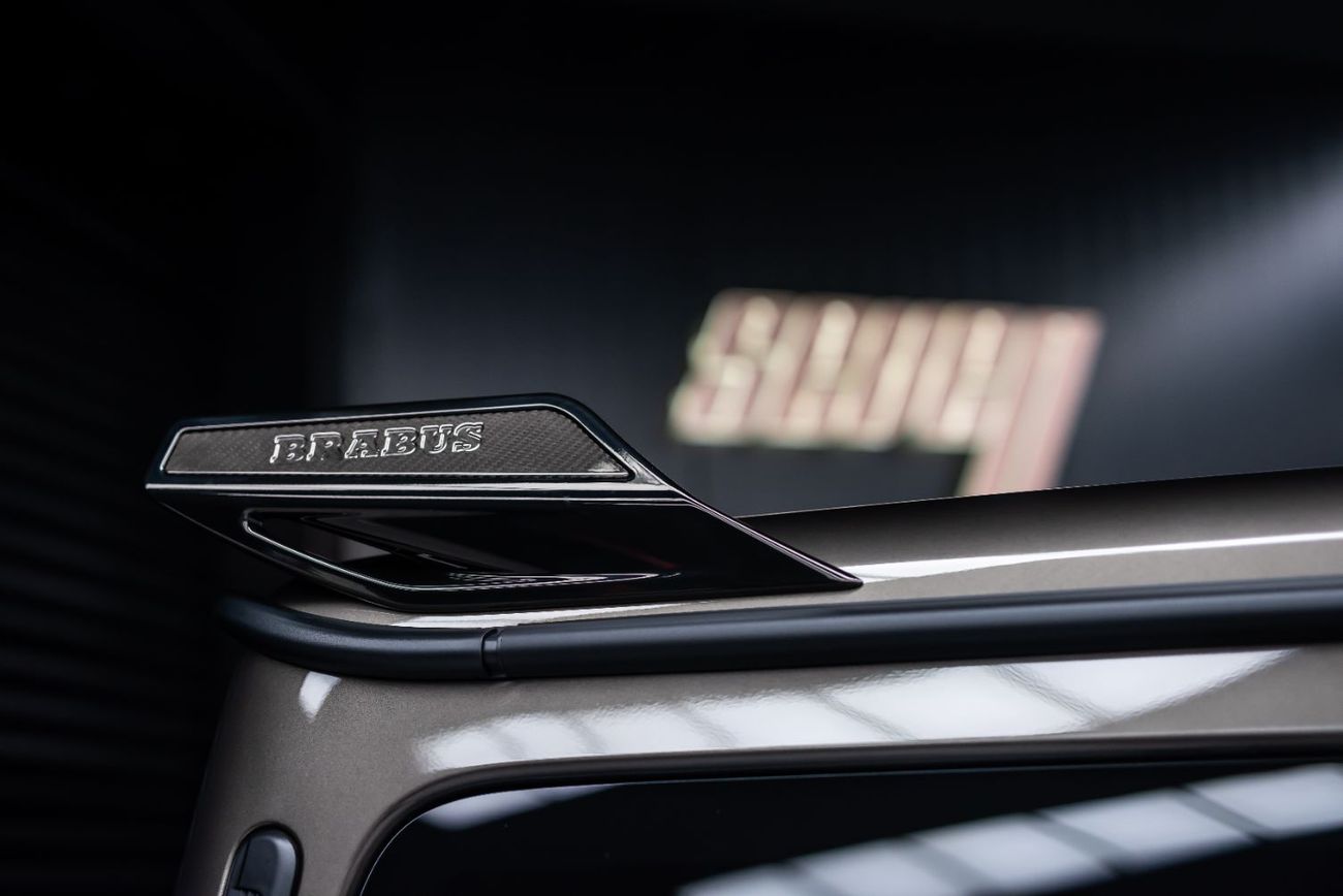 BRABUS 700 - Mercedes-AMG G 63 A22 / 2025 / Carbon trim / BRABUS Widestar Carbon Parts Package I and II