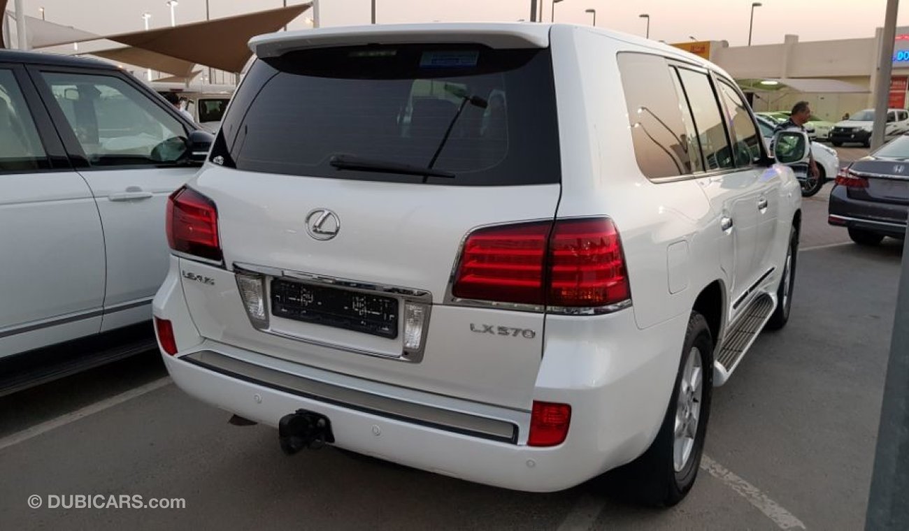 Lexus LX570 2010 Model Gulf specs Full options clean car excellent condition