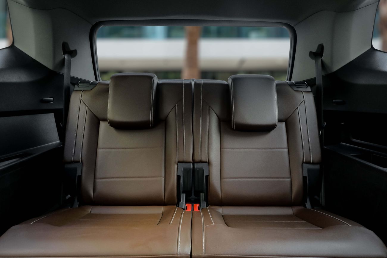 فولكس واجن تيرامونت Teramont Comfortline  | 1,861 P.M | 0% Downpayment | Immaculate Condition!