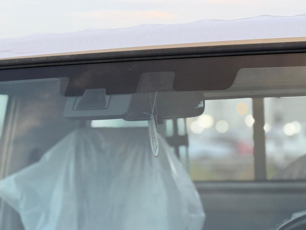 تويوتا لاند كروزر بيك آب 4.0 SINGLE CAB FULL SAUDI SPECS