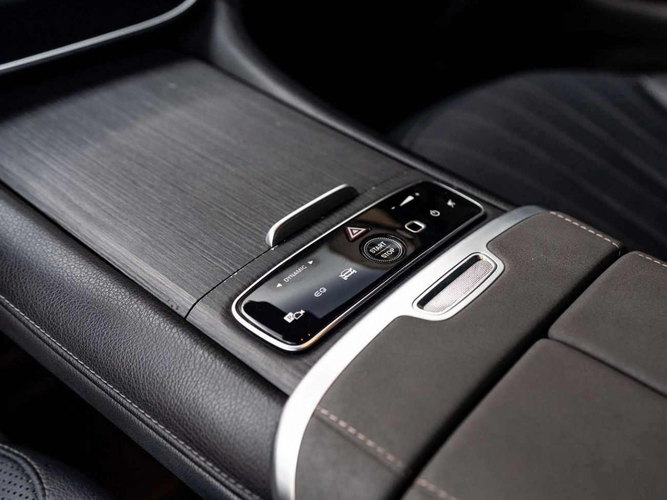 Mercedes-Benz EQS 450 SUV 4MATIC