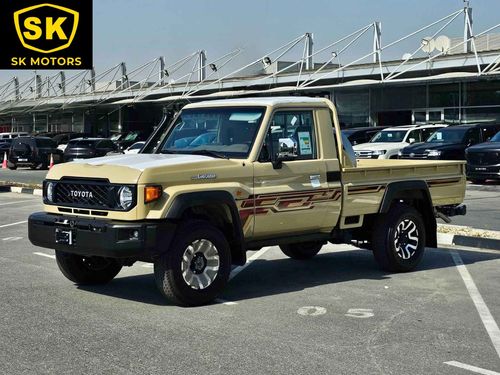 Toyota Land Cruiser Pick Up / LC79 2.8L DIESEL / A/T / SINGAL CABIN / FULL OPTION / CODE#67986