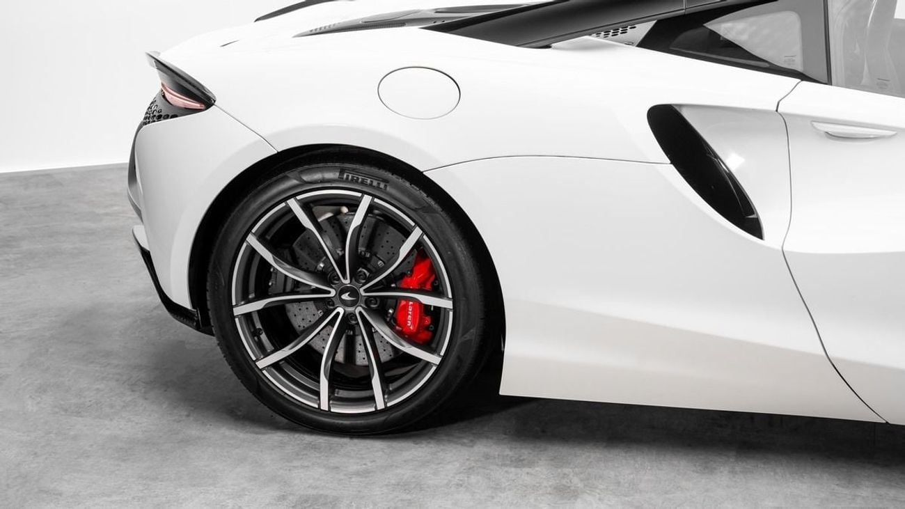 مكلارين أرتورا 2024 - GCC - Under Warranty