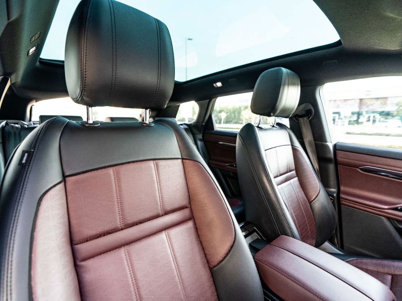 لاند روفر رانج روفر إيفوك P250 2.0L (245 HP)