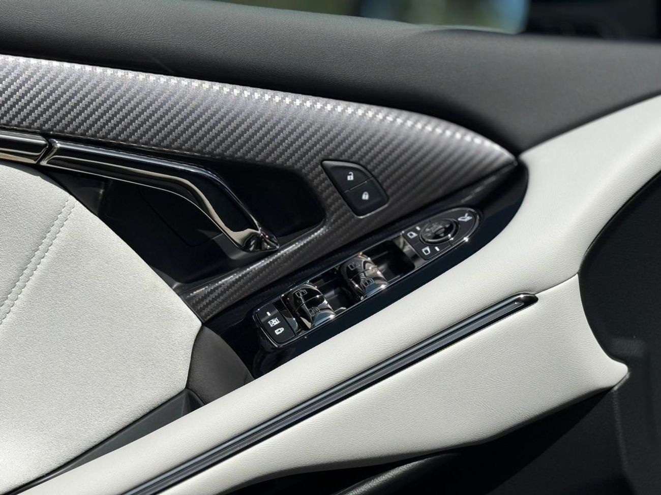 فويا فري 2,391 AED Monthly II Voyah EREV II GCC II 0% Downpayment II Under Warranty 2033