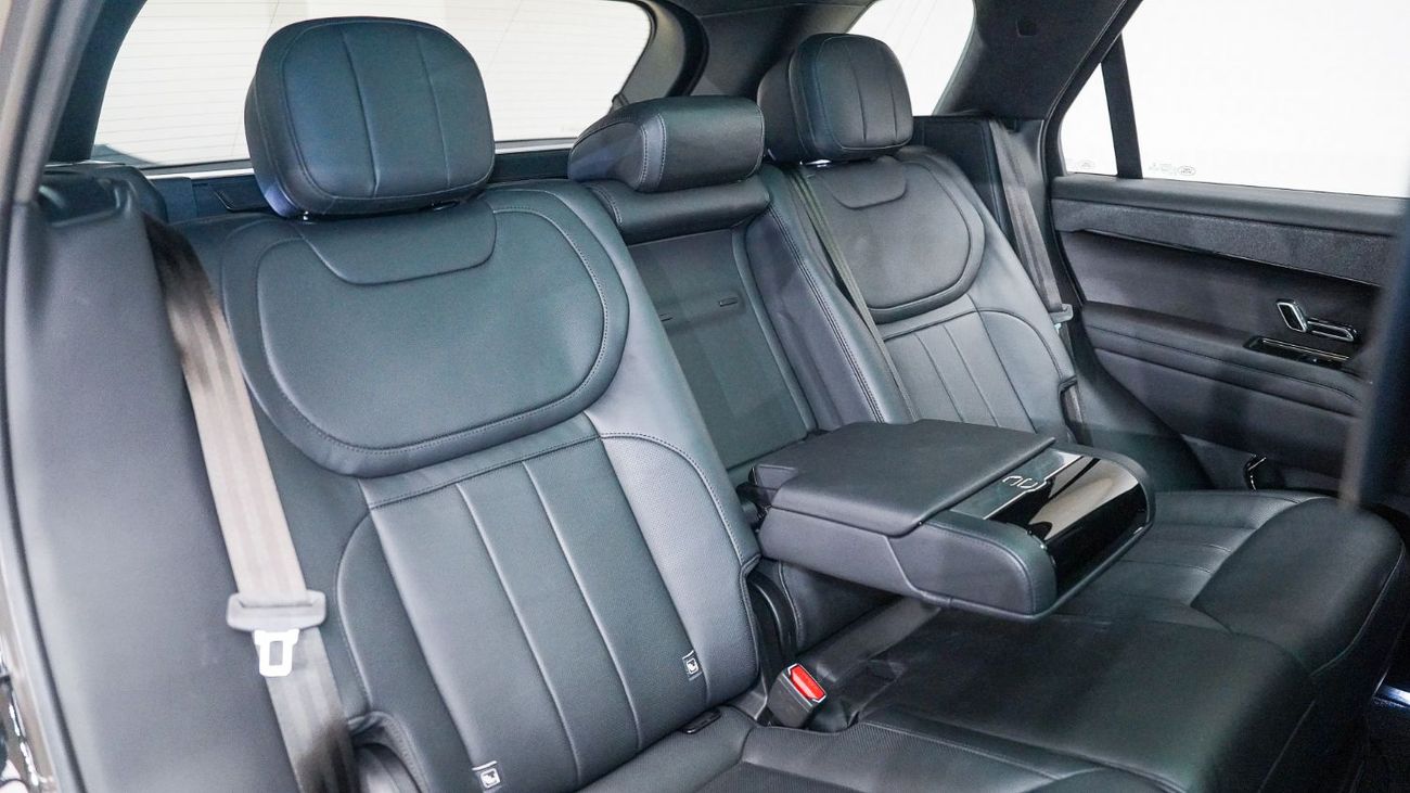 لاند روفر رينج روفر سبورت | AED 7,905 PM | Warranty Dec-2027 | GCC