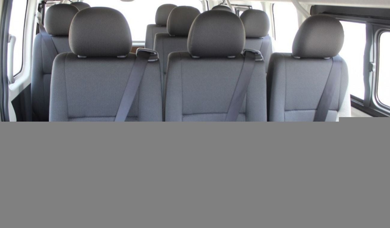 تويوتا هاياس DLS - STD ROOF HIACE 2.5L 15 SEATER AC H.ROOF