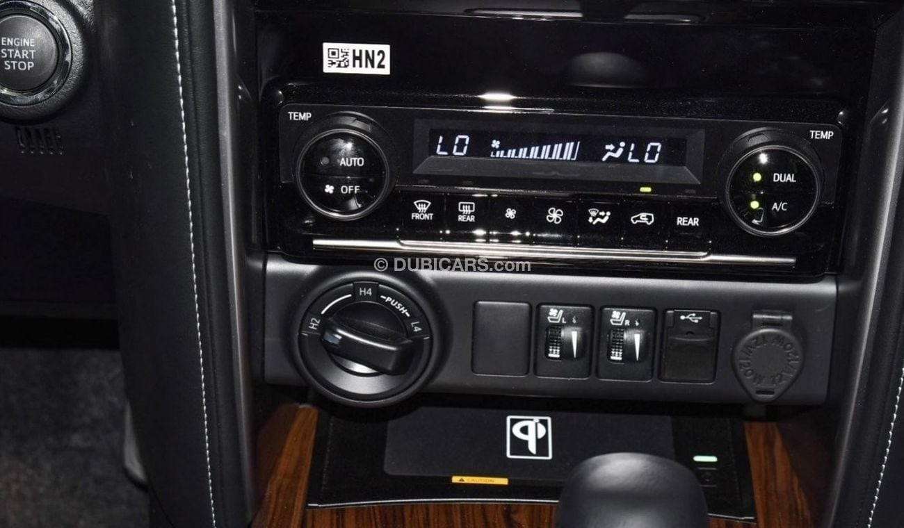 Toyota Fortuner 2023 Toyota Fortuner 4x4 4.0 HI P AT - Pearl White inside Black