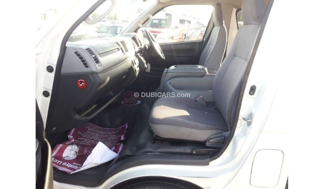 Toyota Hiace Hiace Commuter RIGHT HAND DRIVE (Stock no PM 265 )