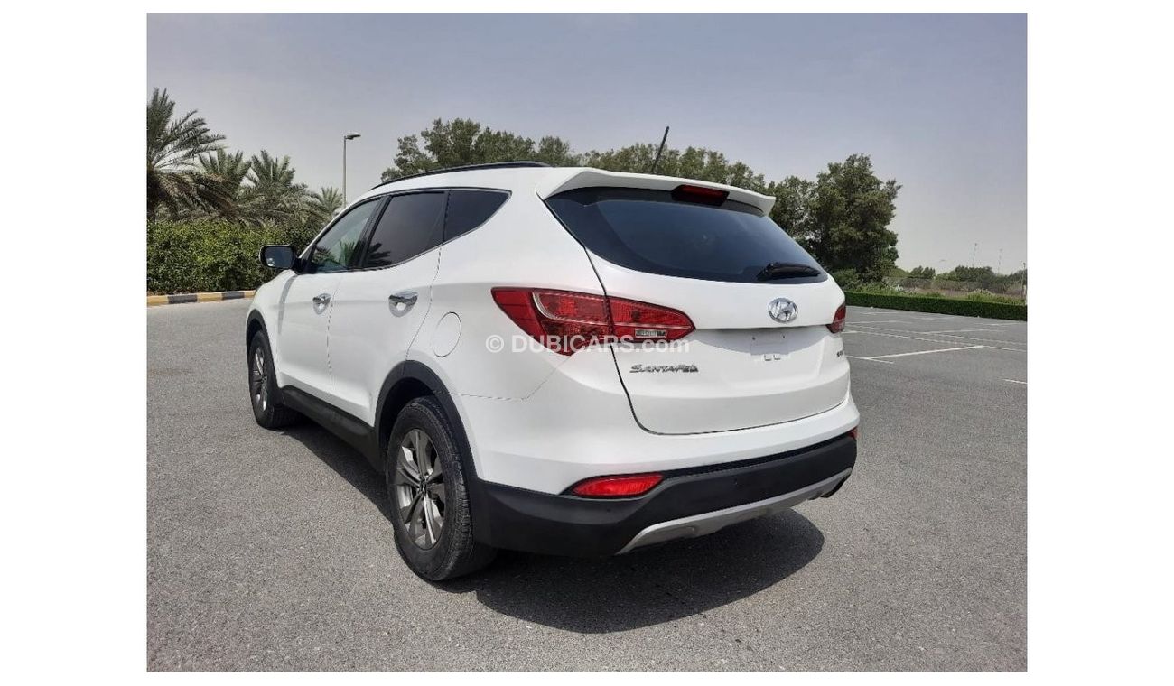 هيونداي سانتا في سبورت سبورت هيونداي سنتافي موديل 2016 بحالة ممتازة