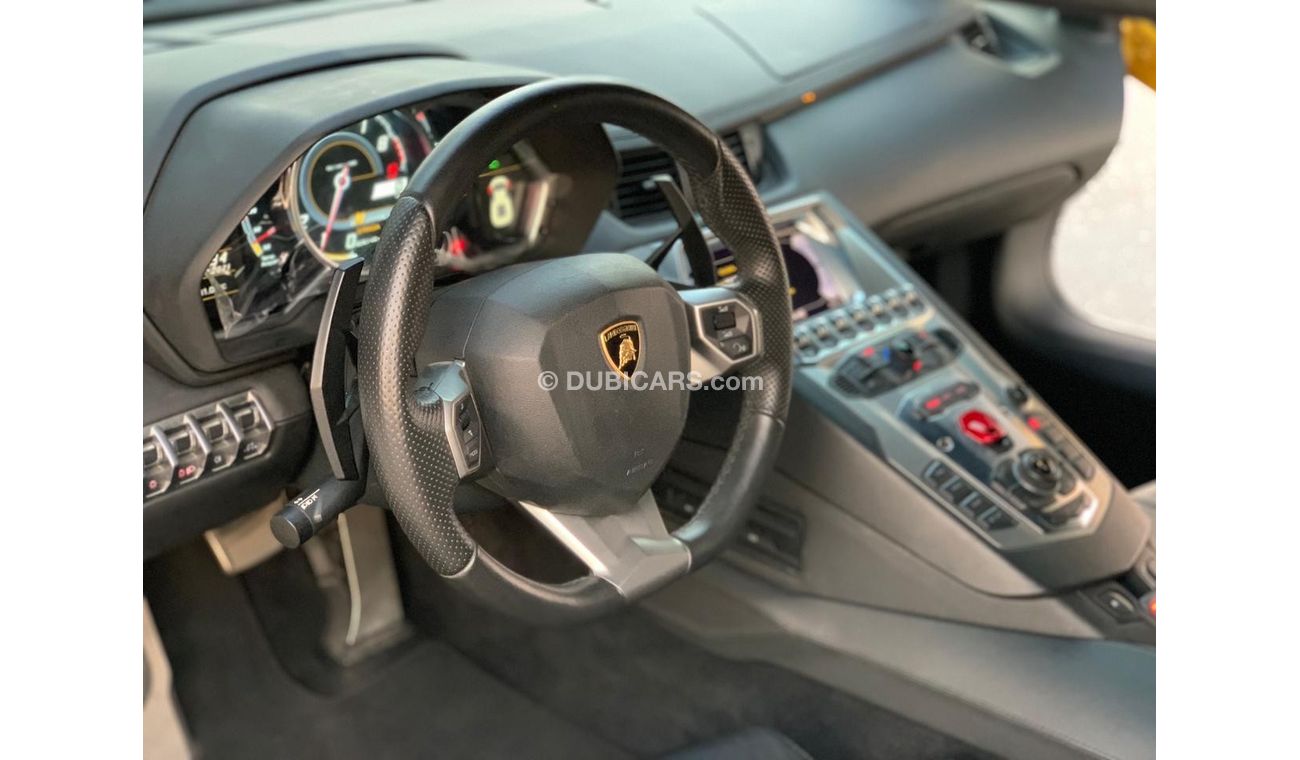 Lamborghini Aventador **2012**