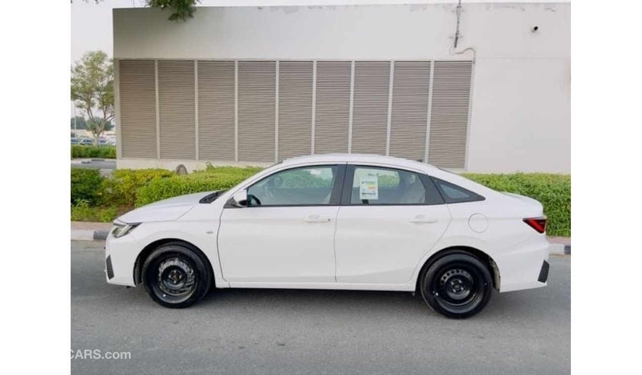 تويوتا يارس Toyota Yaris 1.5L Sedan Mid option Automatic (2023 Model)