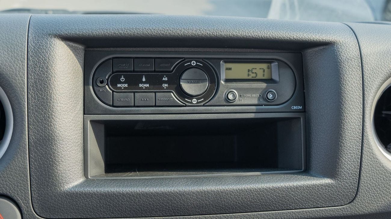 Nissan Urvan 2026 Nissan Urvan 2.5L MT Diesel 16 Seater Highroof Wide body EX