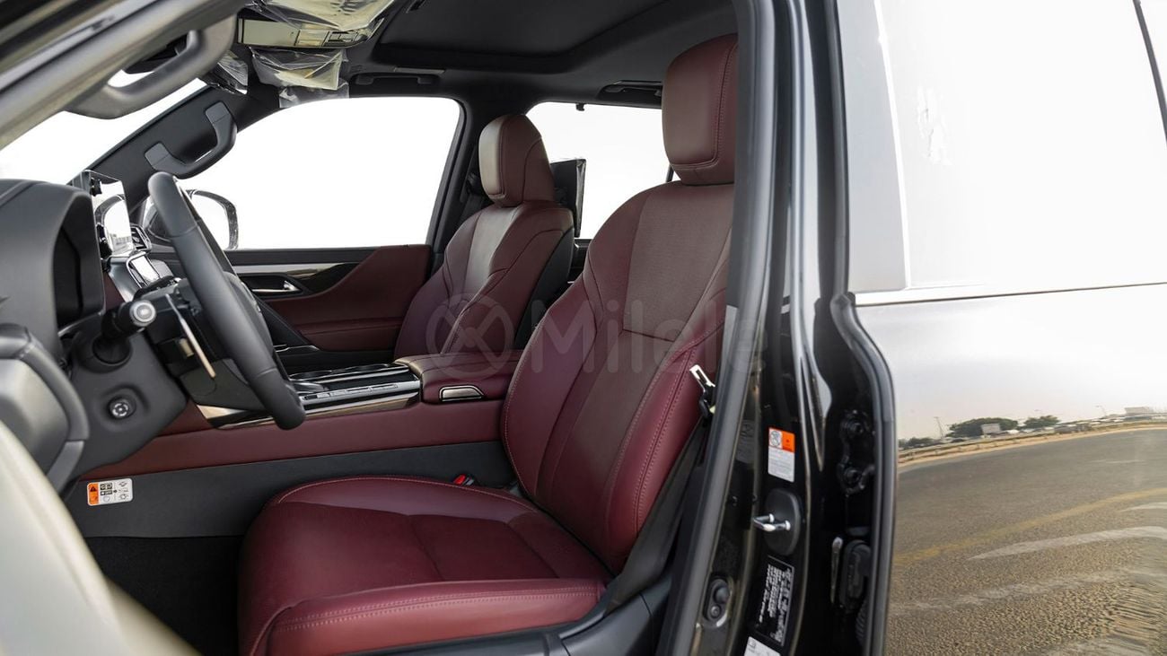 Lexus LX600
