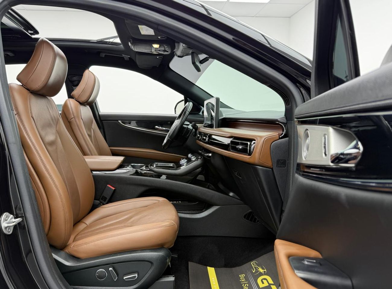 Lincoln Nautilus Reserve 2.7L 2022 Lincoln Nautilus ,Warranty ,Al Tayer Full Service History ,GCC