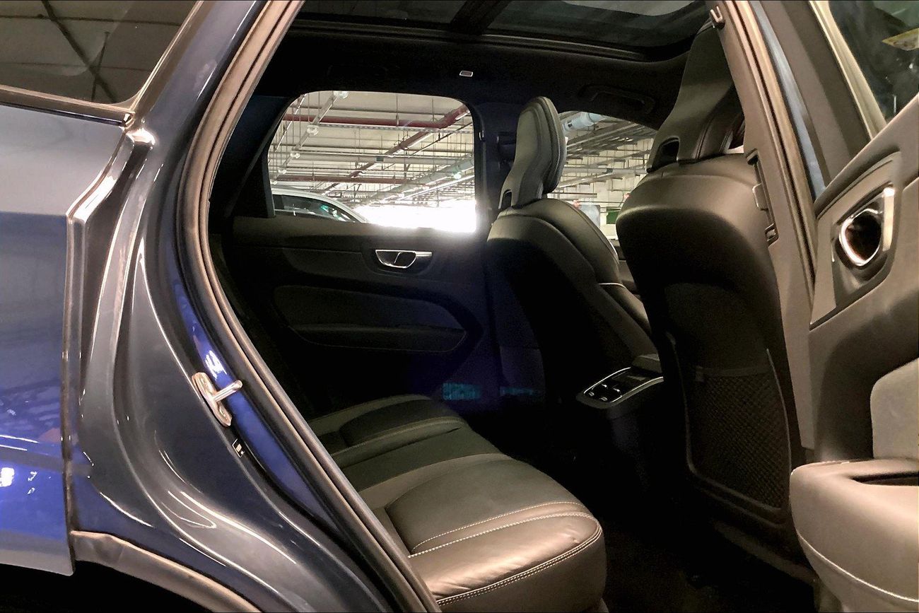 Volvo XC60 B5 Ultimate Dark | Guaranteed Warranty | 0 Down Payment