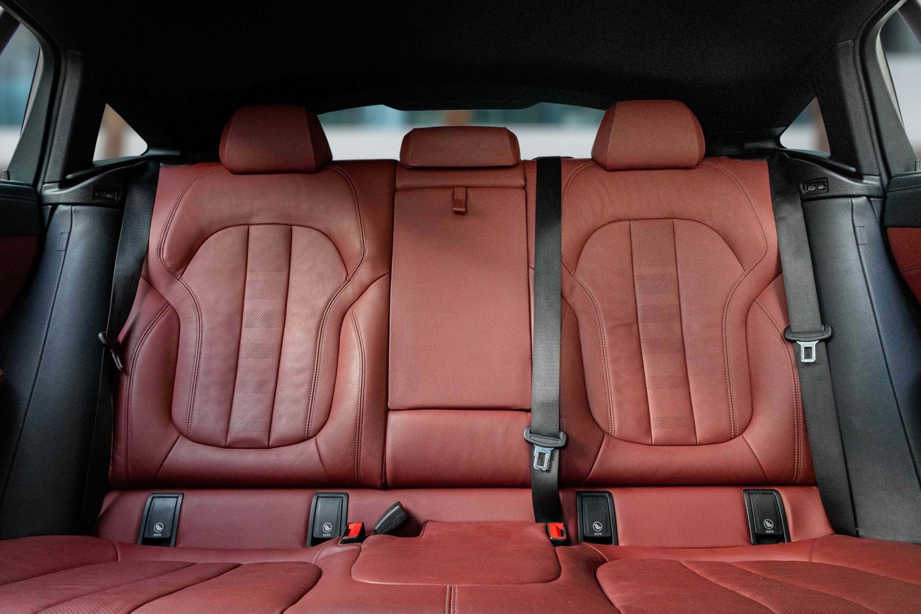 بي أم دبليو X6 X6 40i M Sport | 4,015 P.M | 0% Downpayment | 40I M-SPORT BMW WARRANTY