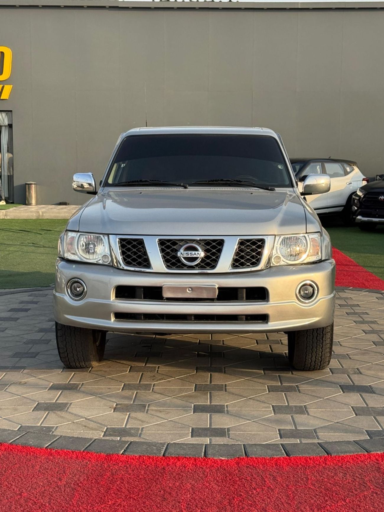 Nissan Patrol HT SAFARI
