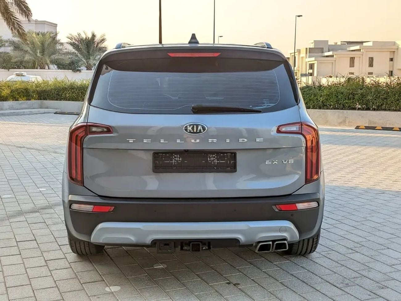 كيا تيلورايد EX FULL OPTION 3.8L V6 IN EXCELLENT CONDITION