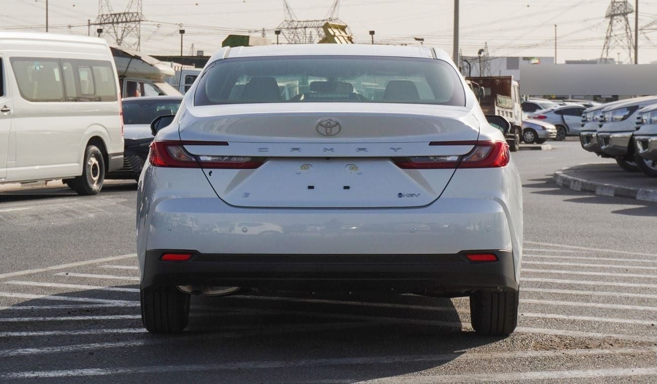 Toyota Camry E HEV E  HEV 2.5L HYBRID