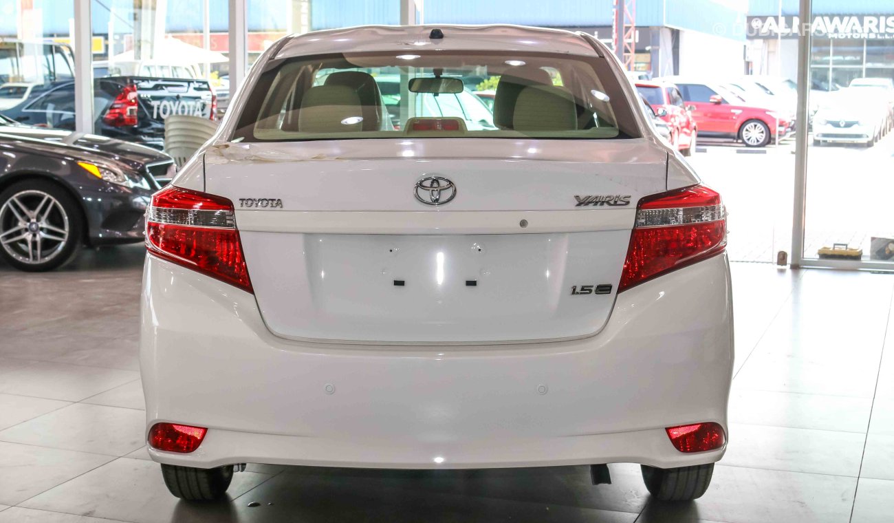 Toyota Yaris 1.5L E