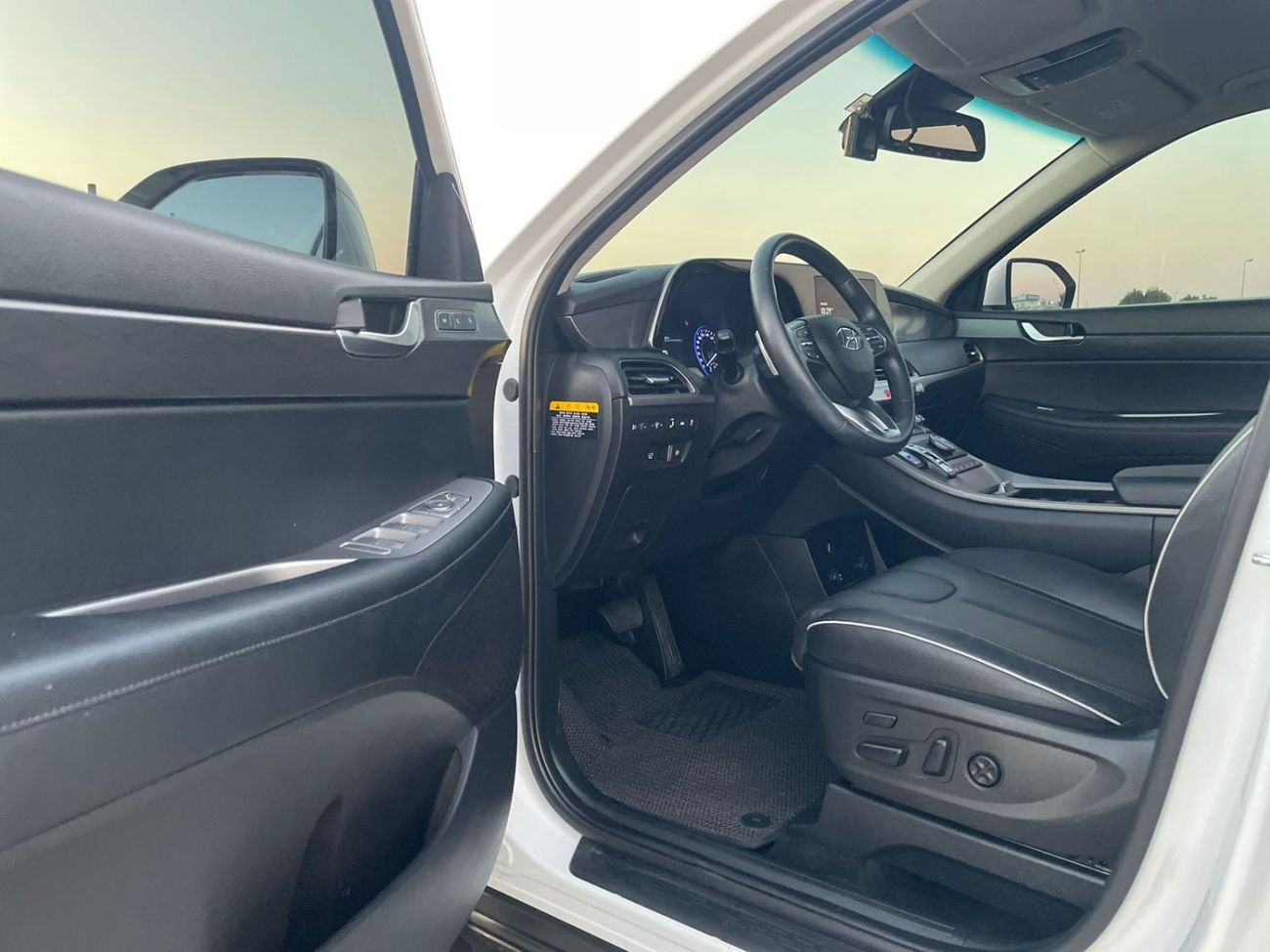 Hyundai Palisade 2021 Hyundai Palisade Premium Limited Full Option No Sunroof - Korean Specs Clean Title - 360* CAM -