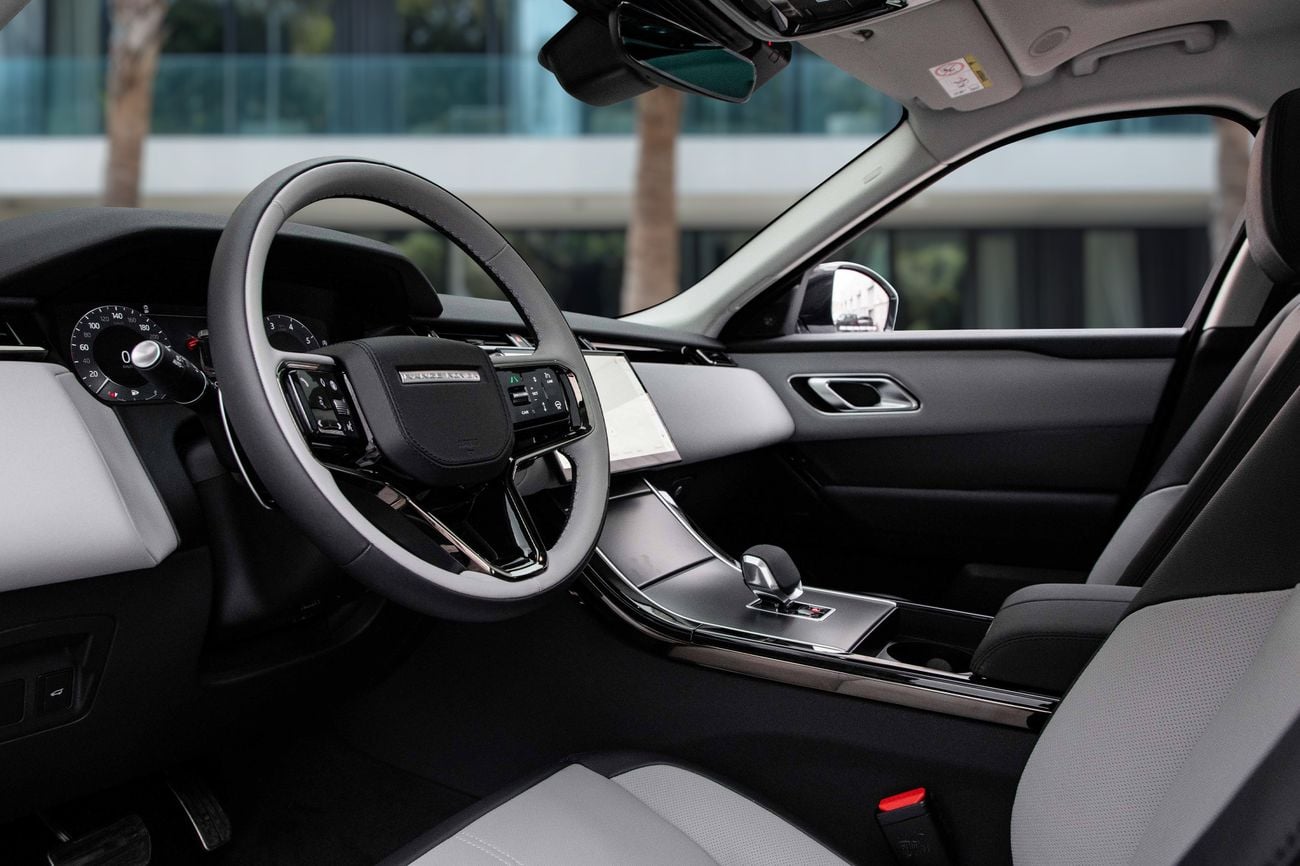 لاند روفر رينج روفر فيلار DYNAMIC SE P250 Range Rover Velar P250 R-Dynamic SE | 4,603 P.M | 0% Downpayment | IMMACULATE!