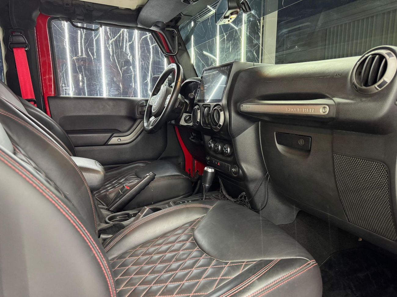 جيب رانجلر Willys Wheeler 3.6L A/T (2 Door) 2018 Jeep Wrangler JK Willys, Warranty, Full Service History, Excel