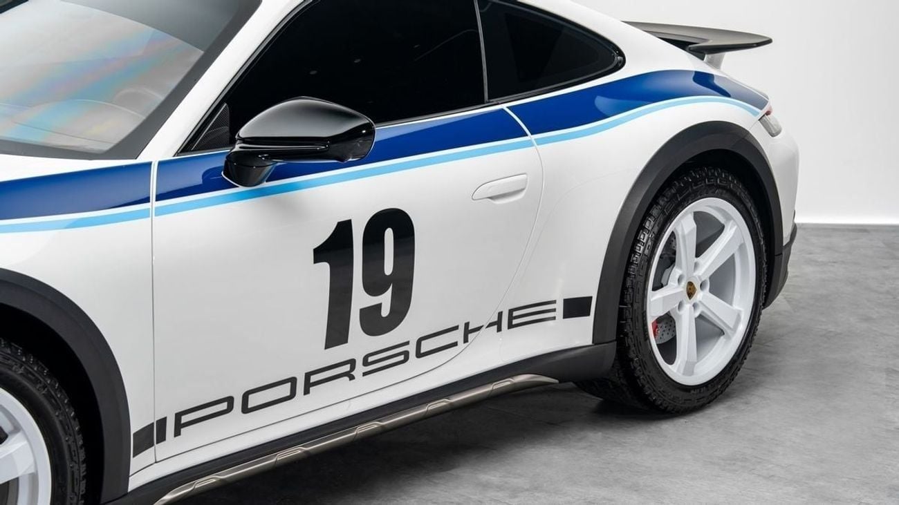 بورش 911 DAKAR - 2023 - GCC Specs - Under Warranty