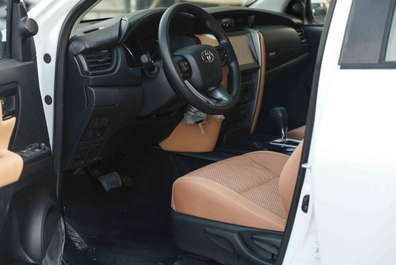 Toyota Fortuner 2024 TOYOTA FORTUNER 2.4 LOW - PLATINUM WHITE PEARL inside QUARTZ | Export Only