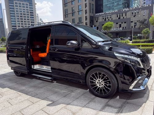مرسيدس بنز V 250 - Van - 7 Seats - 5 door - VLINE VIP EDITION - 2024