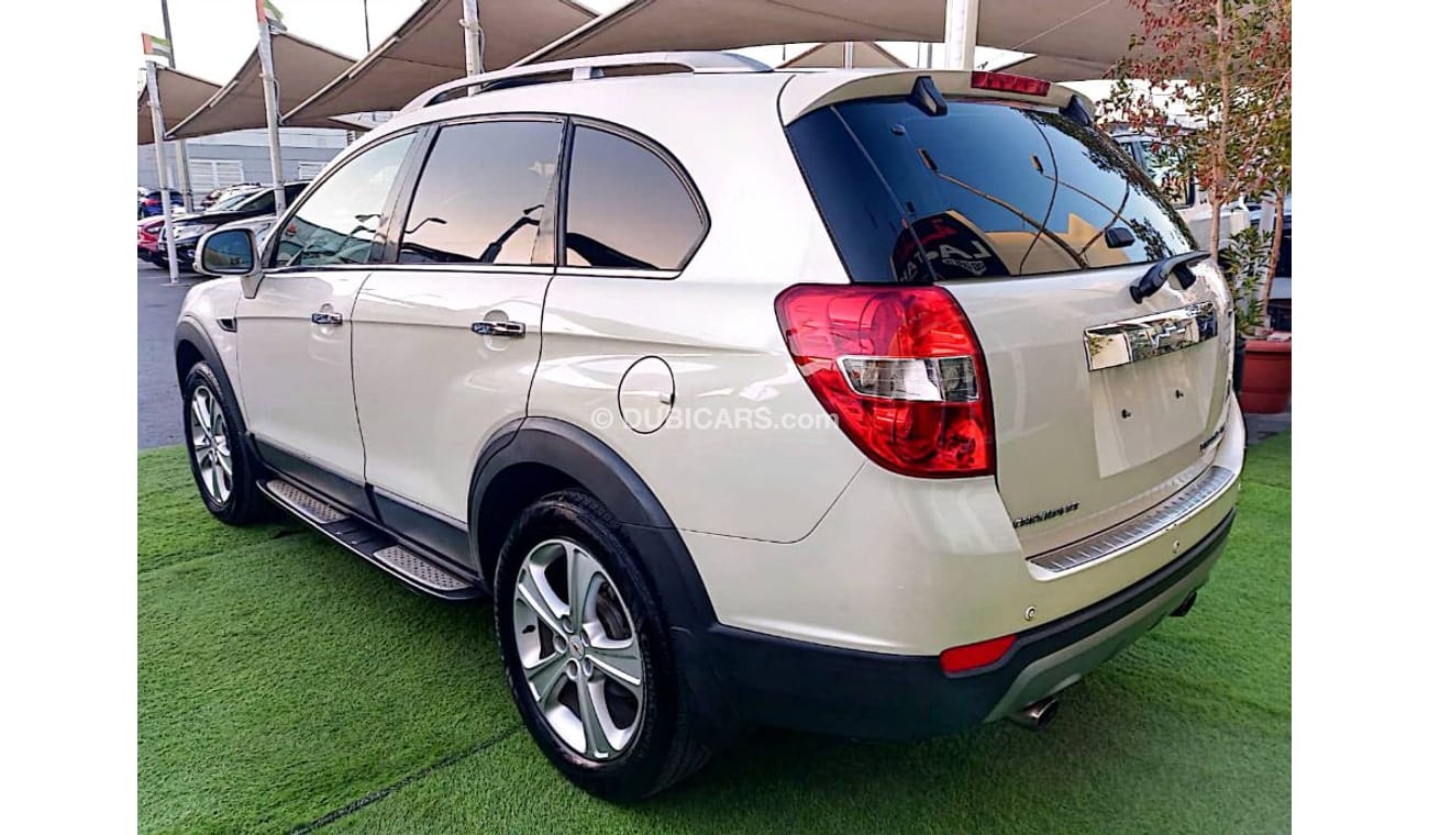 شيفروليه كابتيفا موديل 2012 خليجى لون أبيض رقم واحد فتحة جلد رنجات حساسات بحالة ممتازة لاتحتاج لأى مصاريف .