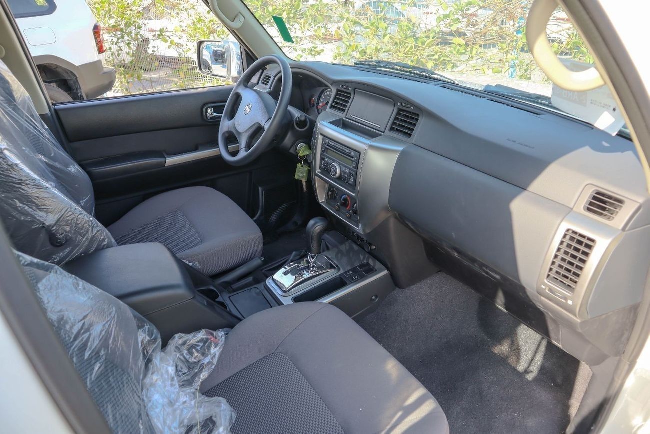 نيسان باترول سفاري nissan patrol safari 4.8L A/T 2023 model