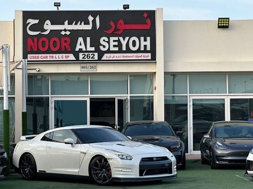 Nissan GT-R Premium 3.8L (2 Seater)