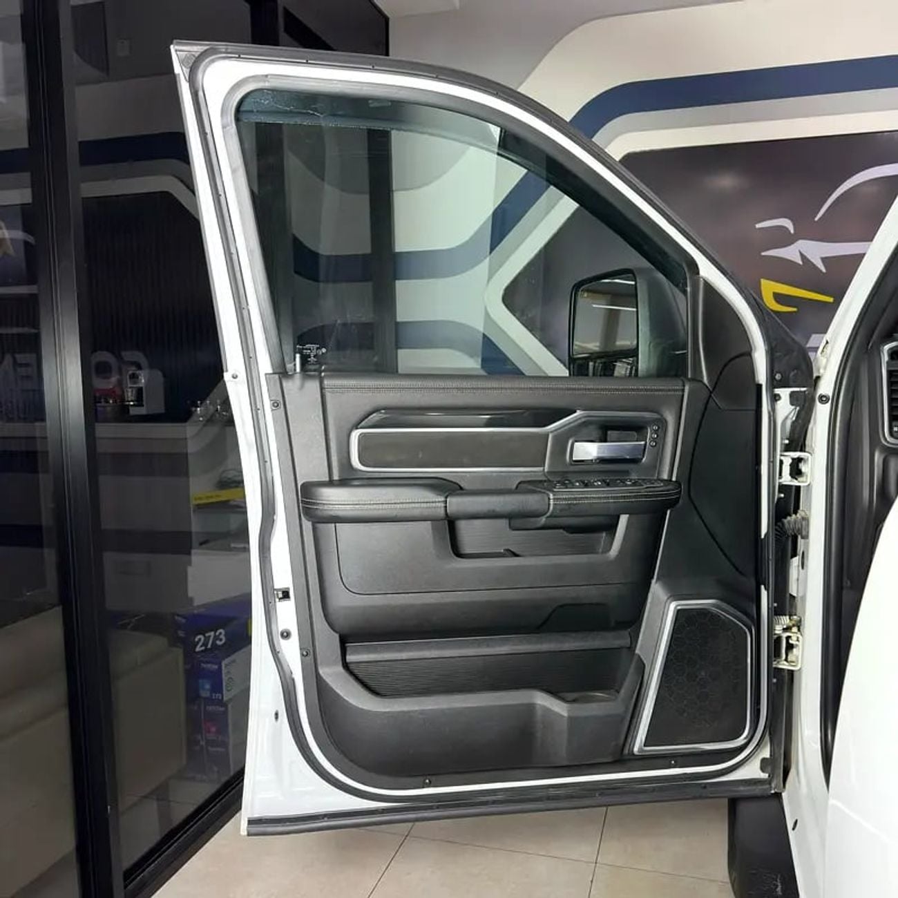 RAM 2500 DODGE DIESEL TURBO - LARAMIE