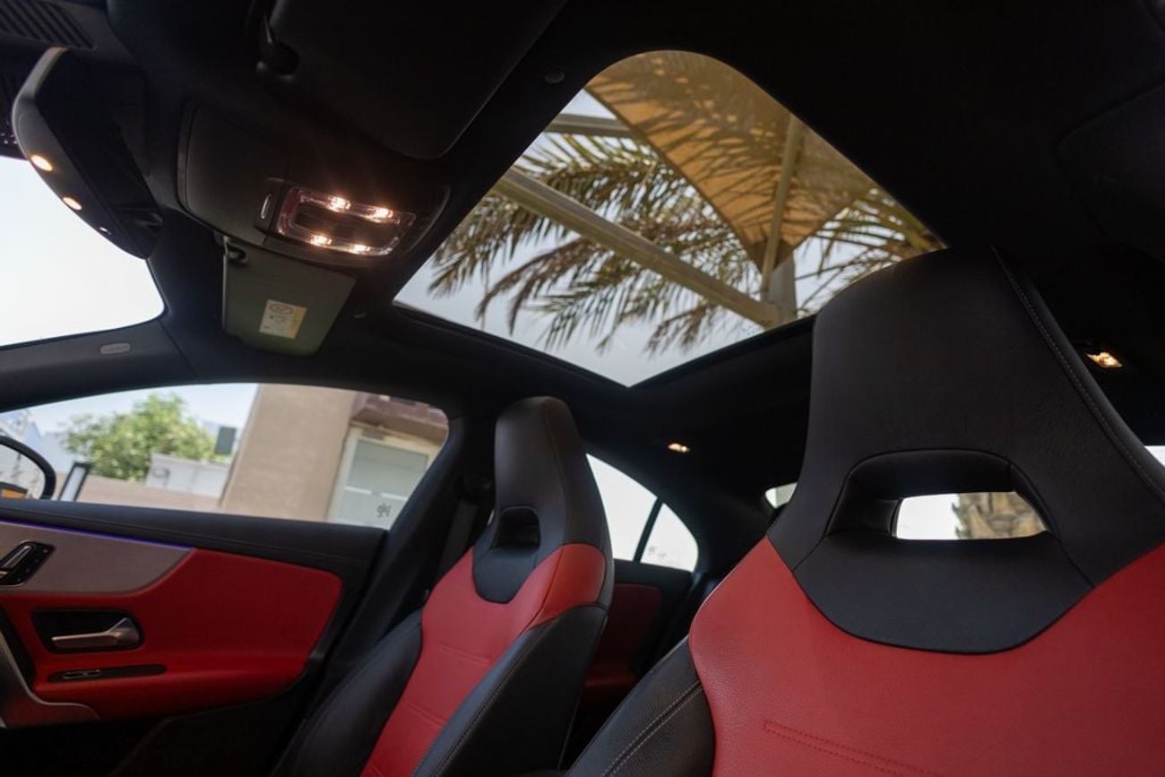 مرسيدس بنز CLA 250 Premium + 2.0L