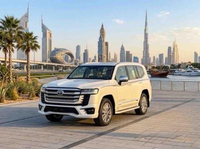 تويوتا لاند كروزر VX -V 2026 SOFTDOORS RADAR MODELISTA BODY KIT WHITE BIEGE