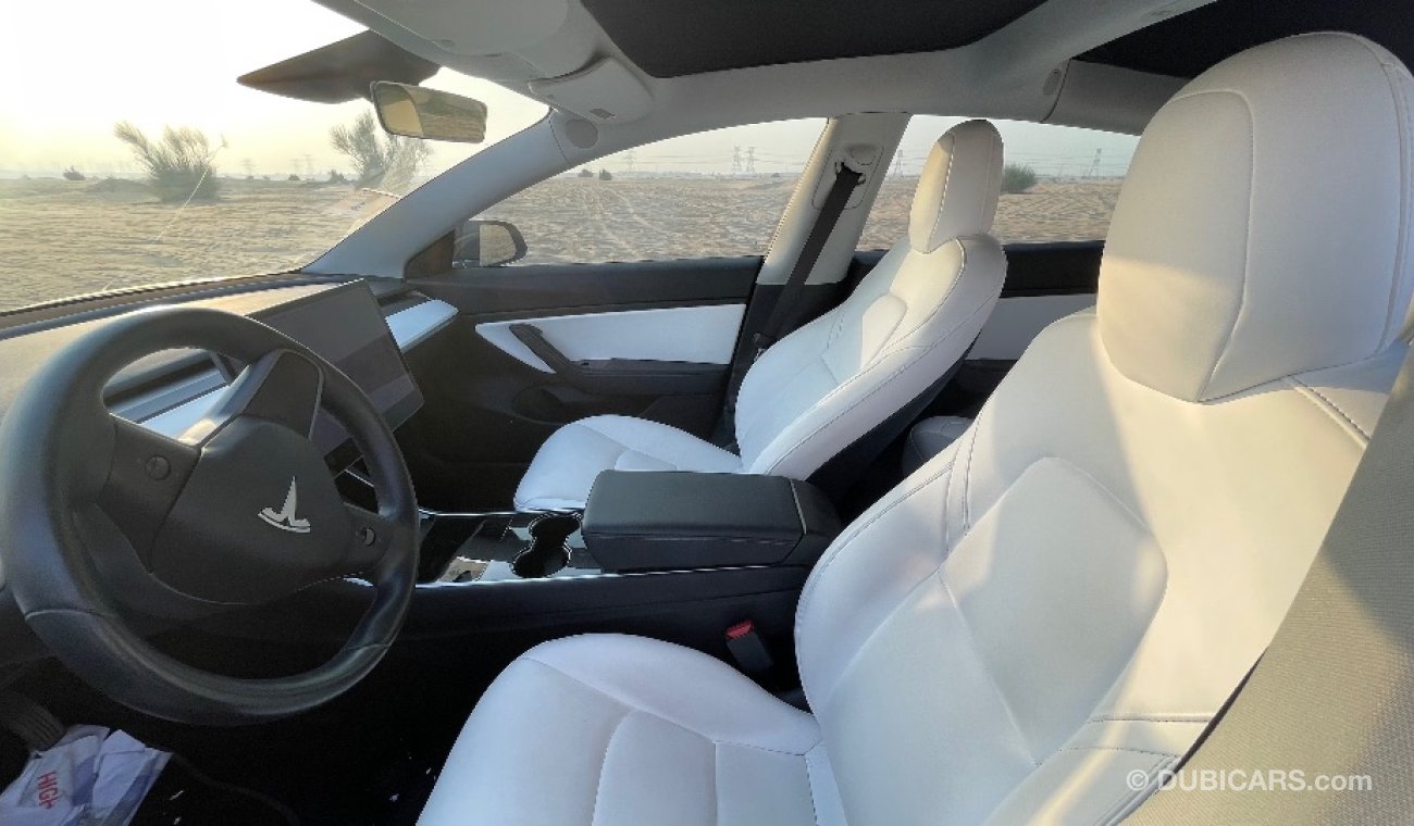 Tesla Model 3 Top of the line trim with all features Tesla Model 3 has very low mileage and clean usage.