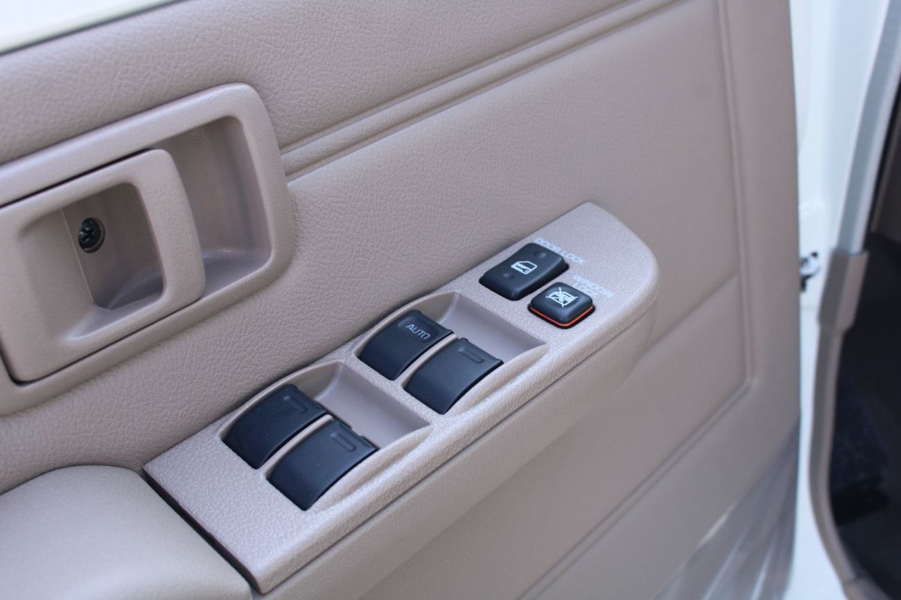 Toyota Land Cruiser Pick Up TOYOTA LC79 2.8L DIESEL DOUBLE CAB STD DL-E AUTO