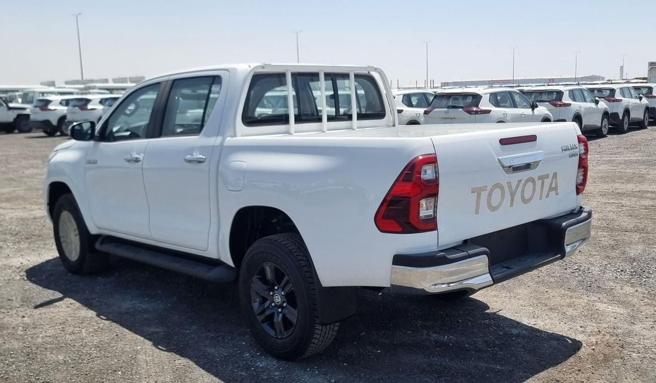 Toyota Hilux TOYOTA HILUX 2.4 DSL AUTOMATIC WITH PUSH START 2025 MODEL