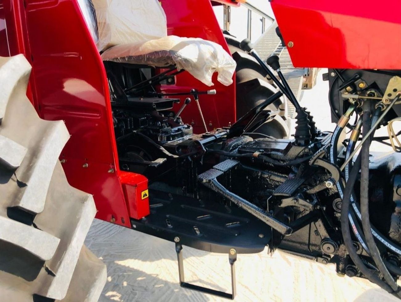 Massey Ferguson 290 4WD 4.0L DSL 80Hp 2023YM