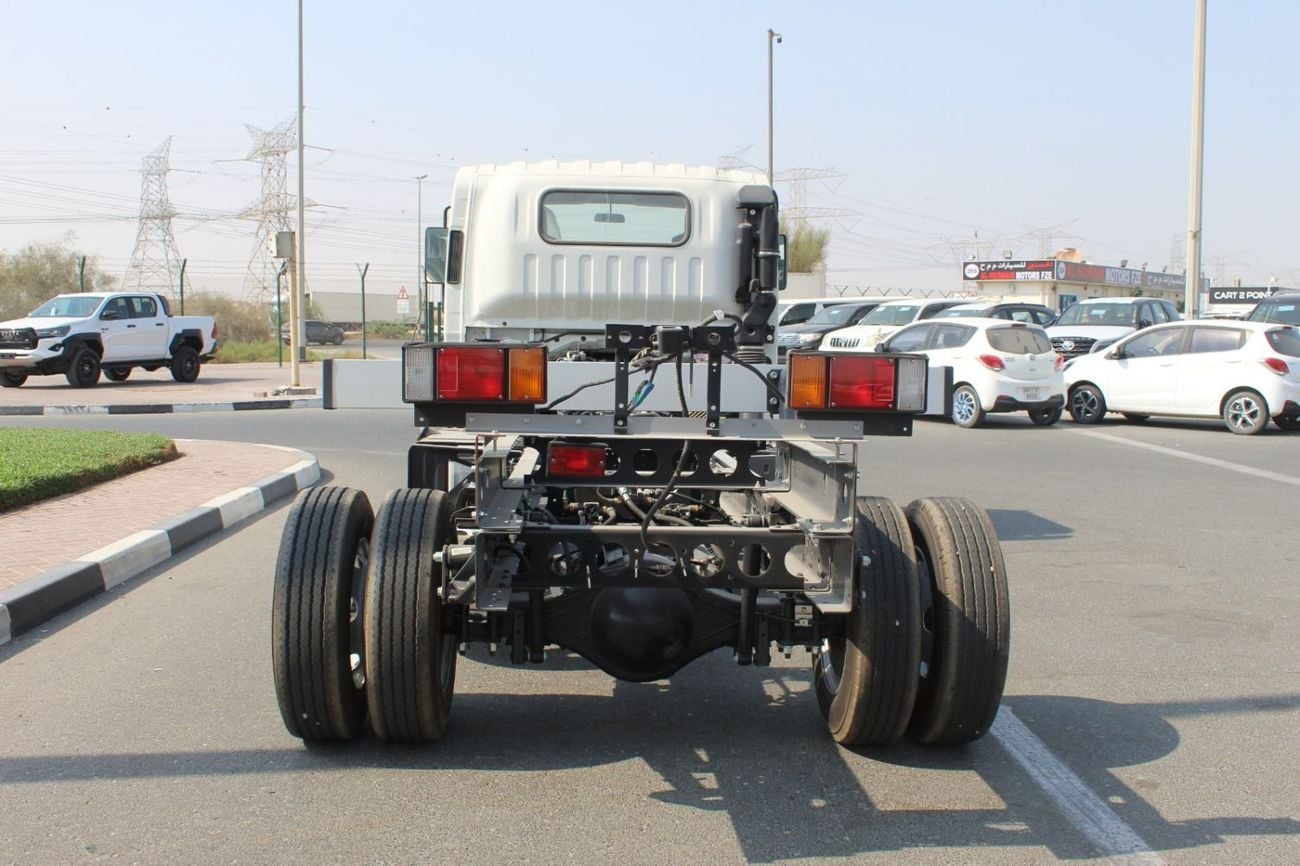 Isuzu NQR