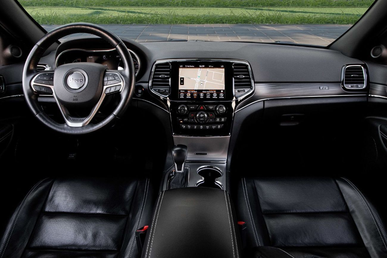 Jeep Grand Cherokee 2,125 P.M  | 0% Downpayment | JEEP Warranty | AC Seats | Adaptive Cruise!