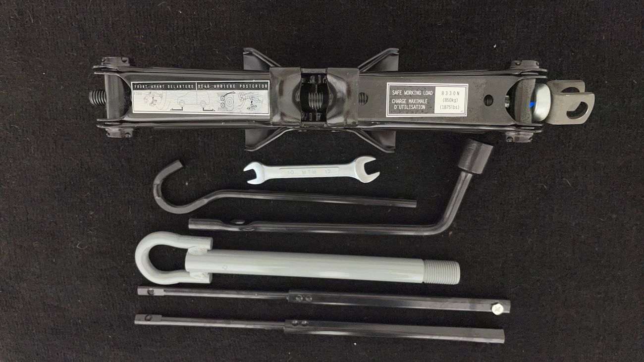 Toyota Rush GX 1.5 | Zero Down Payment | Free Home Test Drive