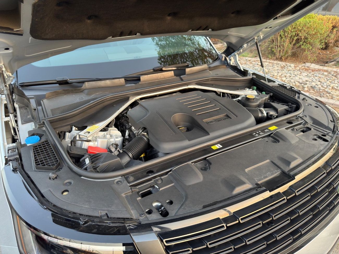 Land Rover Range Rover First Edition P400 3.0L