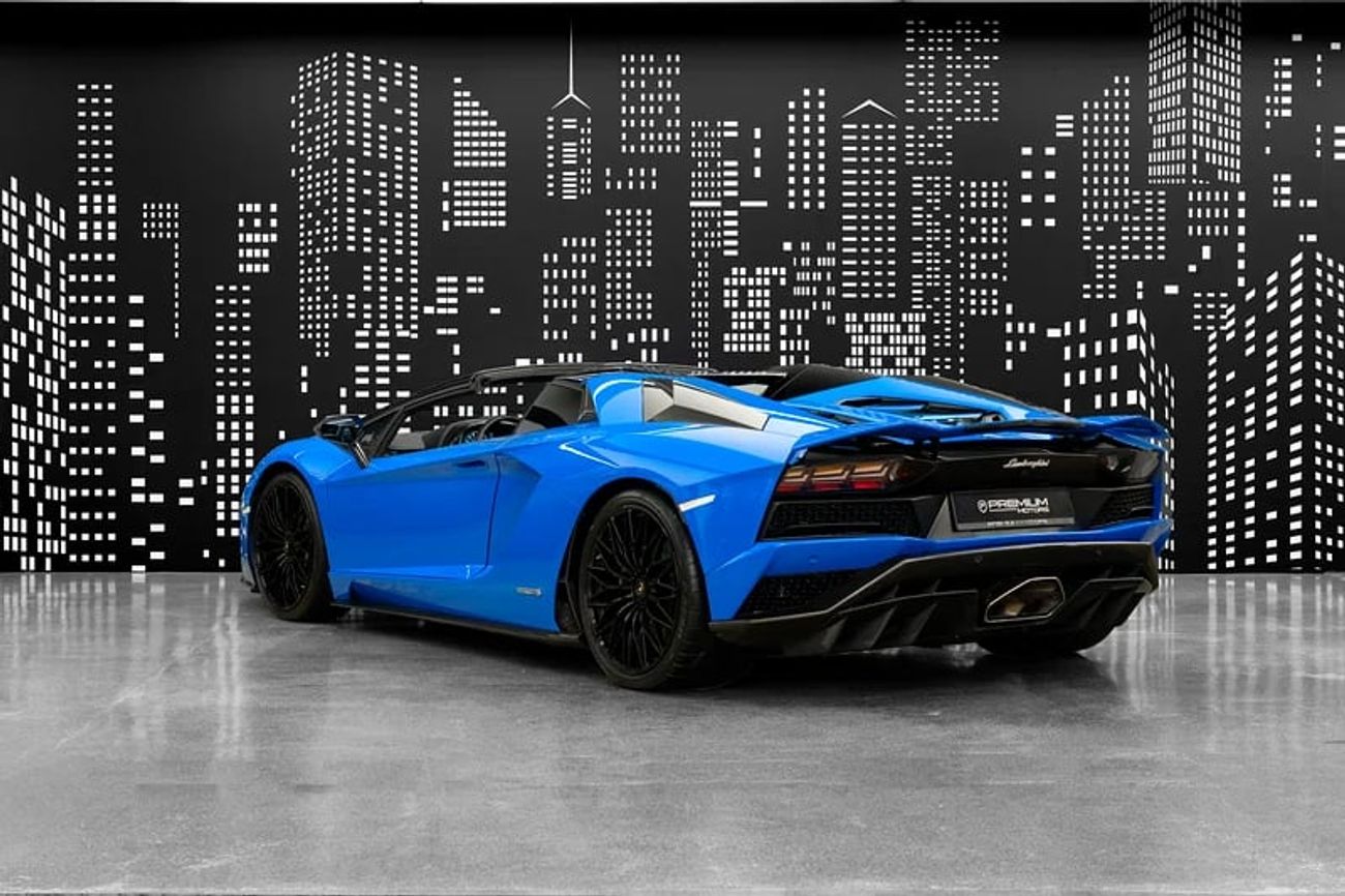 Lamborghini Aventador 6.5L V12