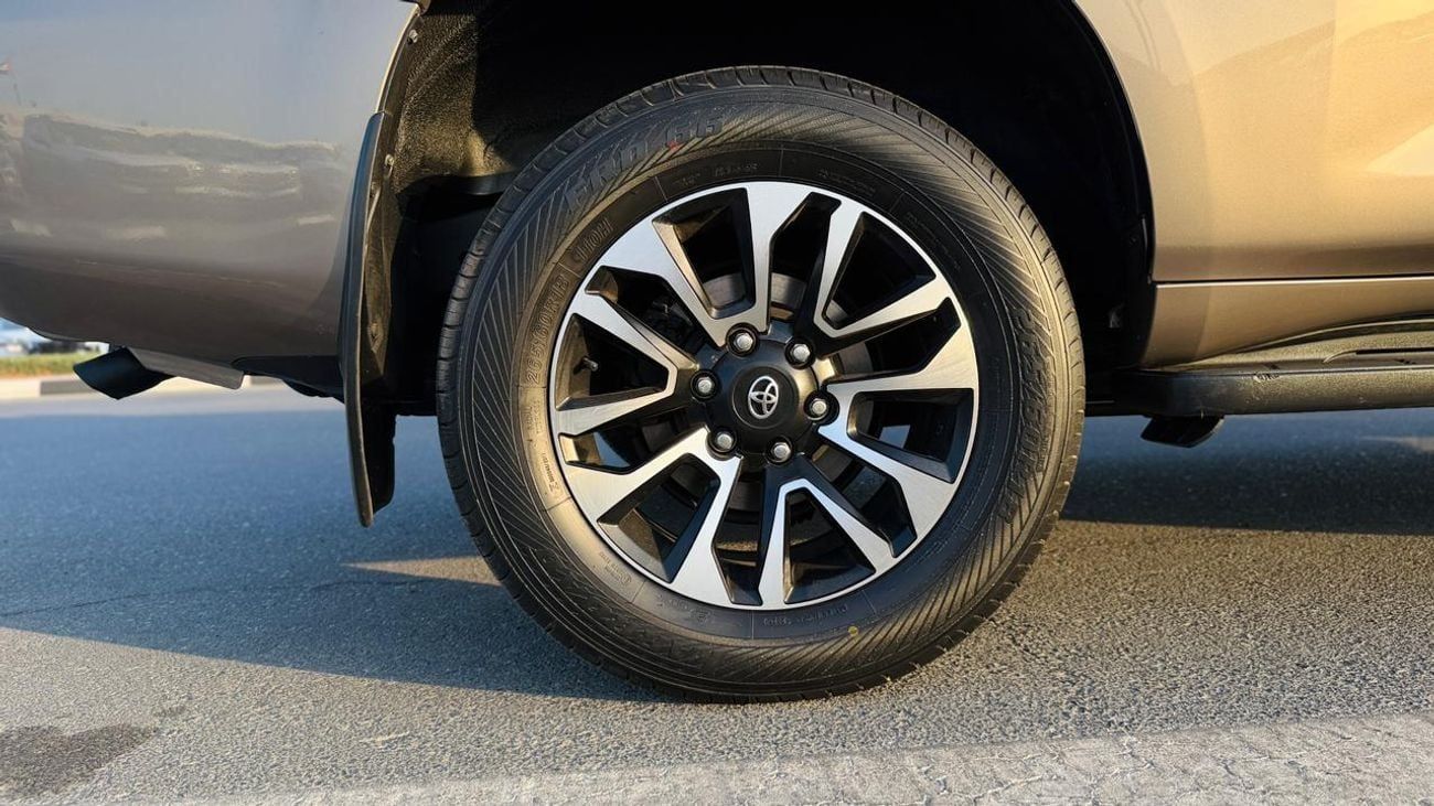 تويوتا برادو -